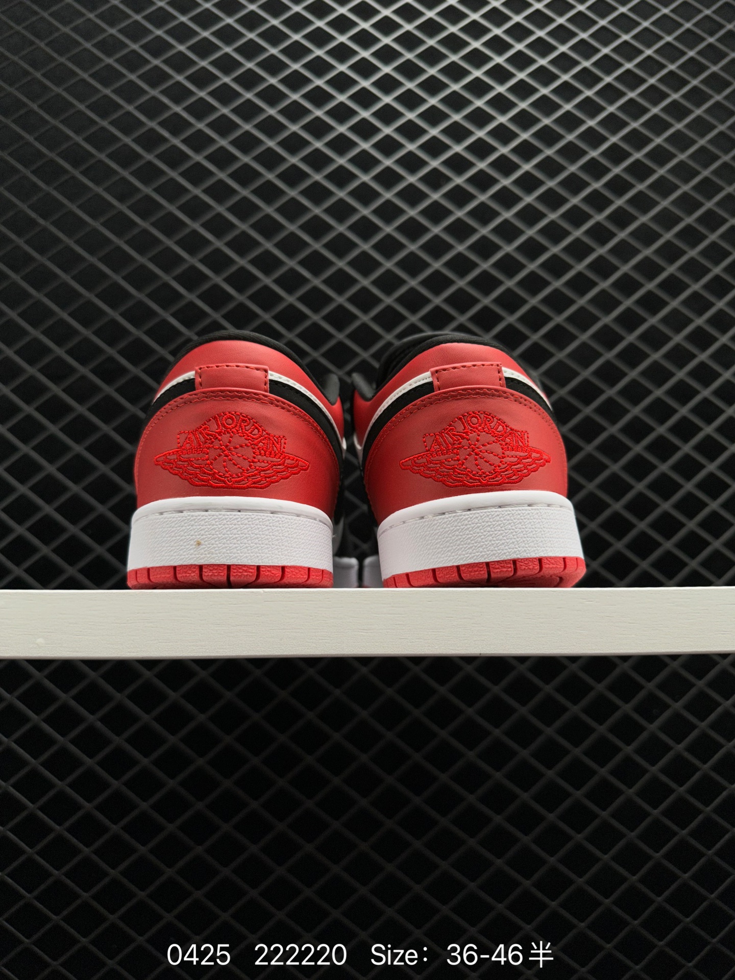 Air Jordan 1 Low “Black Toe”